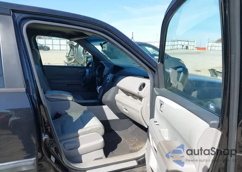 2011 Honda Pilot Lx z USA, uszkodzony, nr VIN 5FNYF3H21BB045140